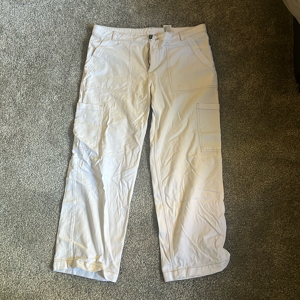 H&M Size 14 white cargo pants